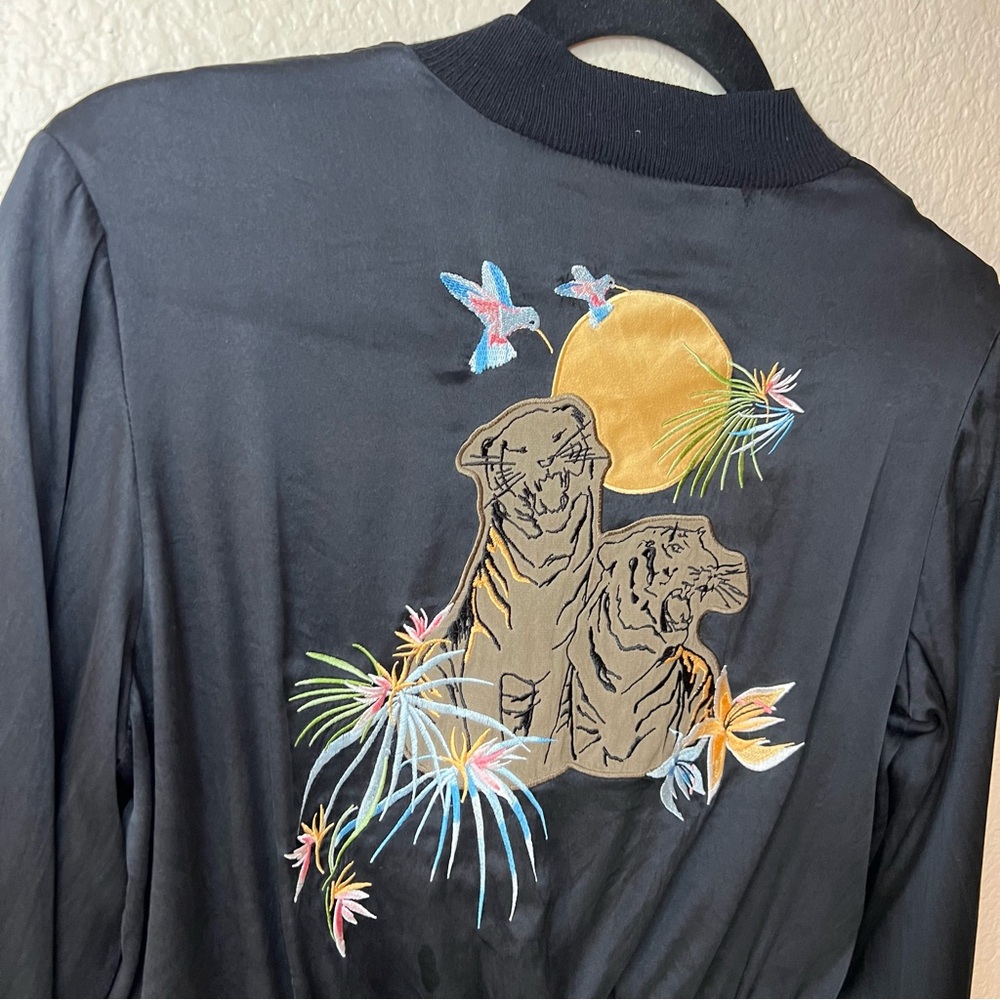 Marc Cain Black Silk Cropped Bomber Jacket Embroidered On Back Zip Up XS/ S - Picture 5 of 9